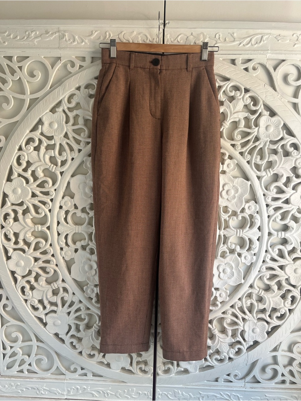 Little Moon by Aritzia Houndstooth Pleated Trouser Pants High Rise Brown Size 0